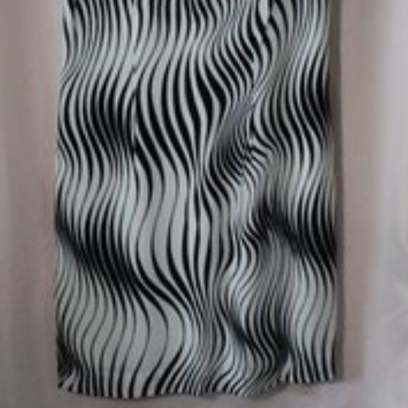 Datiani Dress - Picture 3 of 4